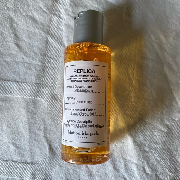 [NEW] Maison Margiela Jazz Club Bath & Body Set - Picture 3 of 11